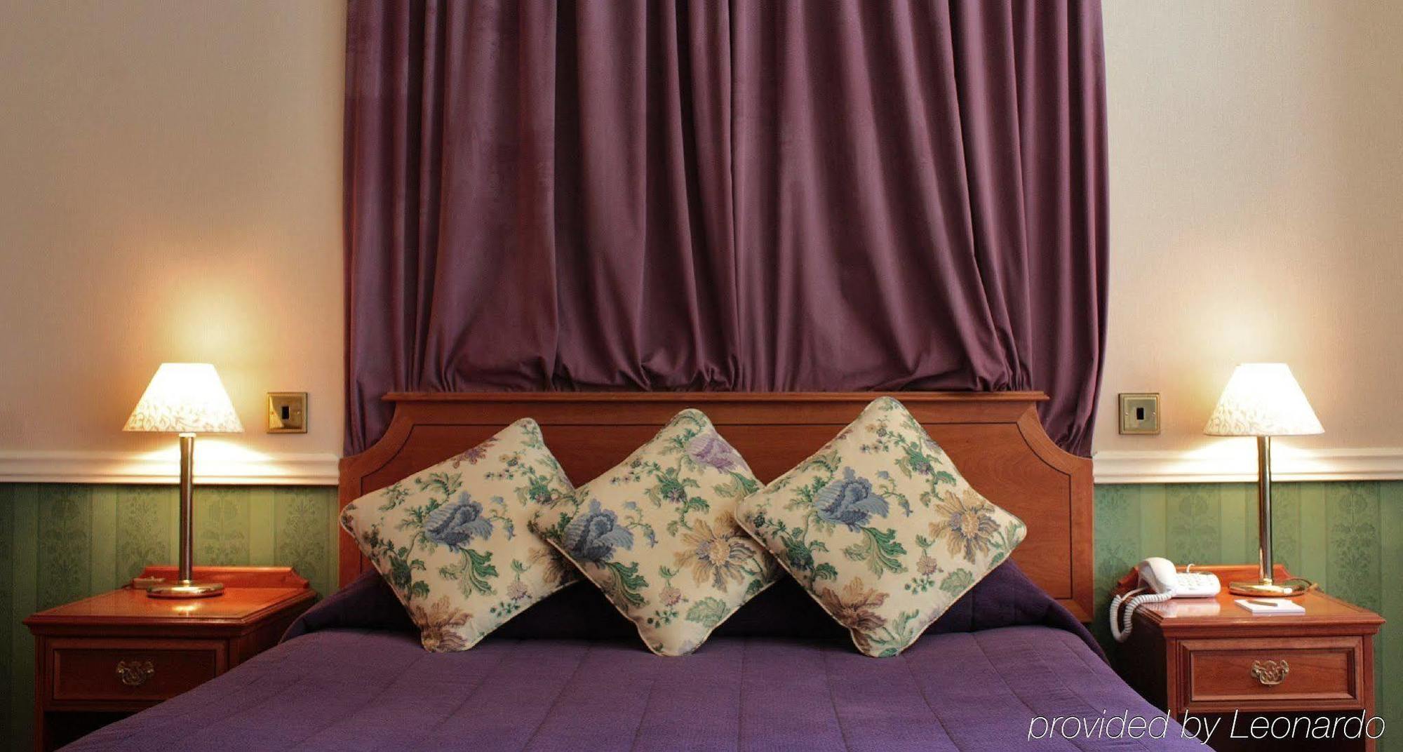 אינברגורדון Kincraig Castle Hotel מראה חיצוני תמונה