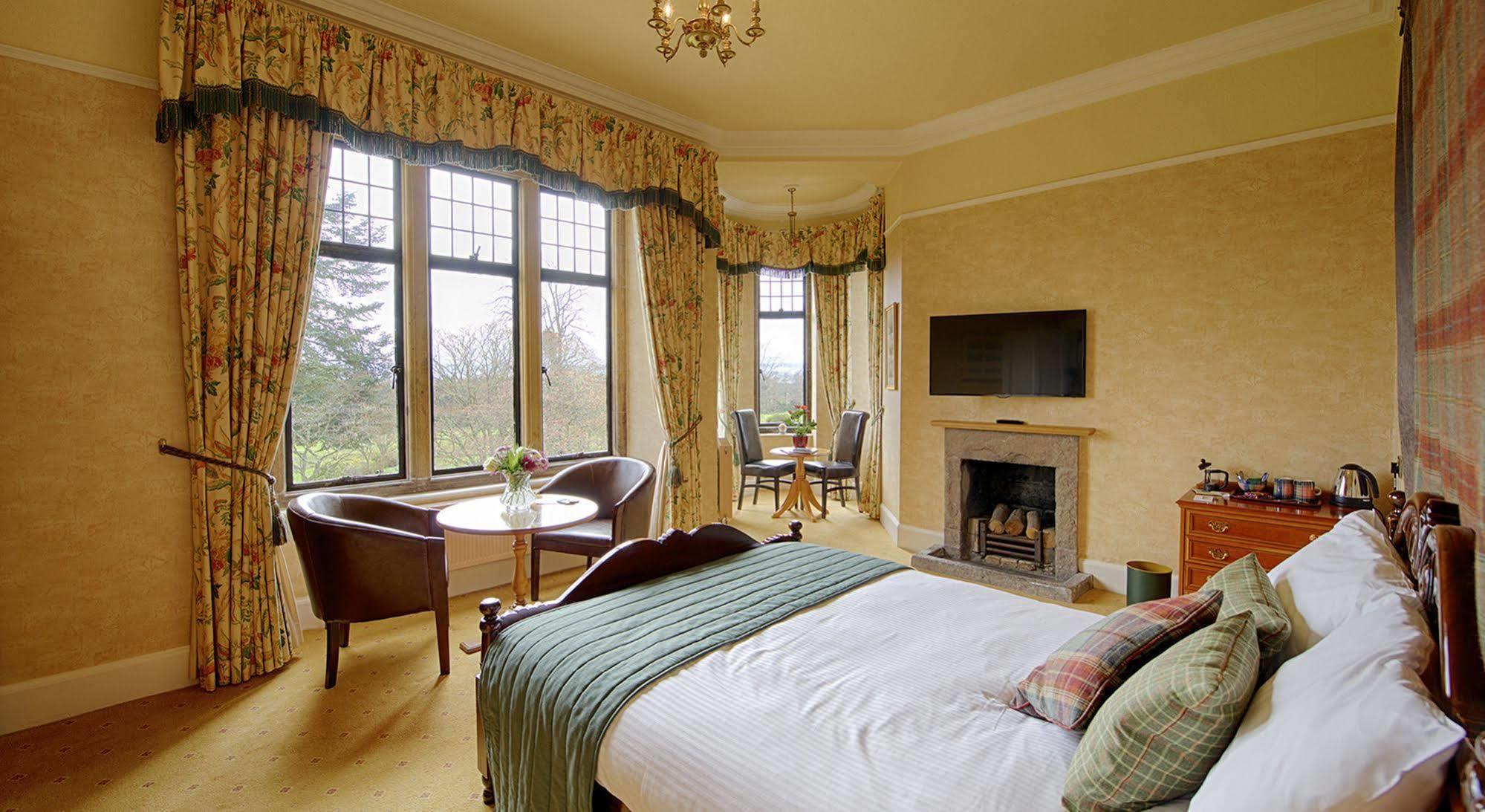 אינברגורדון Kincraig Castle Hotel מראה חיצוני תמונה